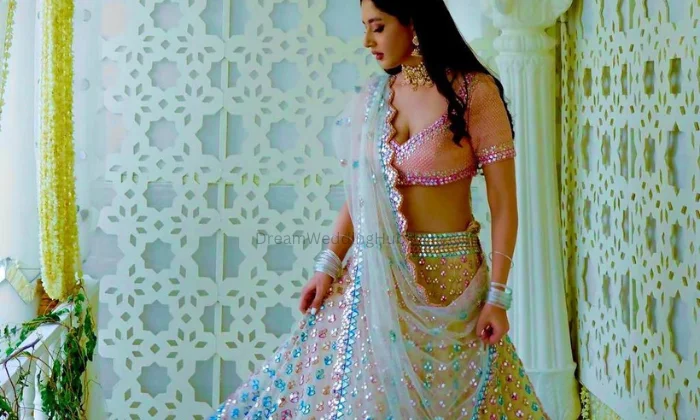 Maa Ambey Vastralaya